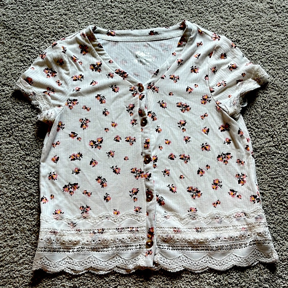 Never worn mint condition justice button up top